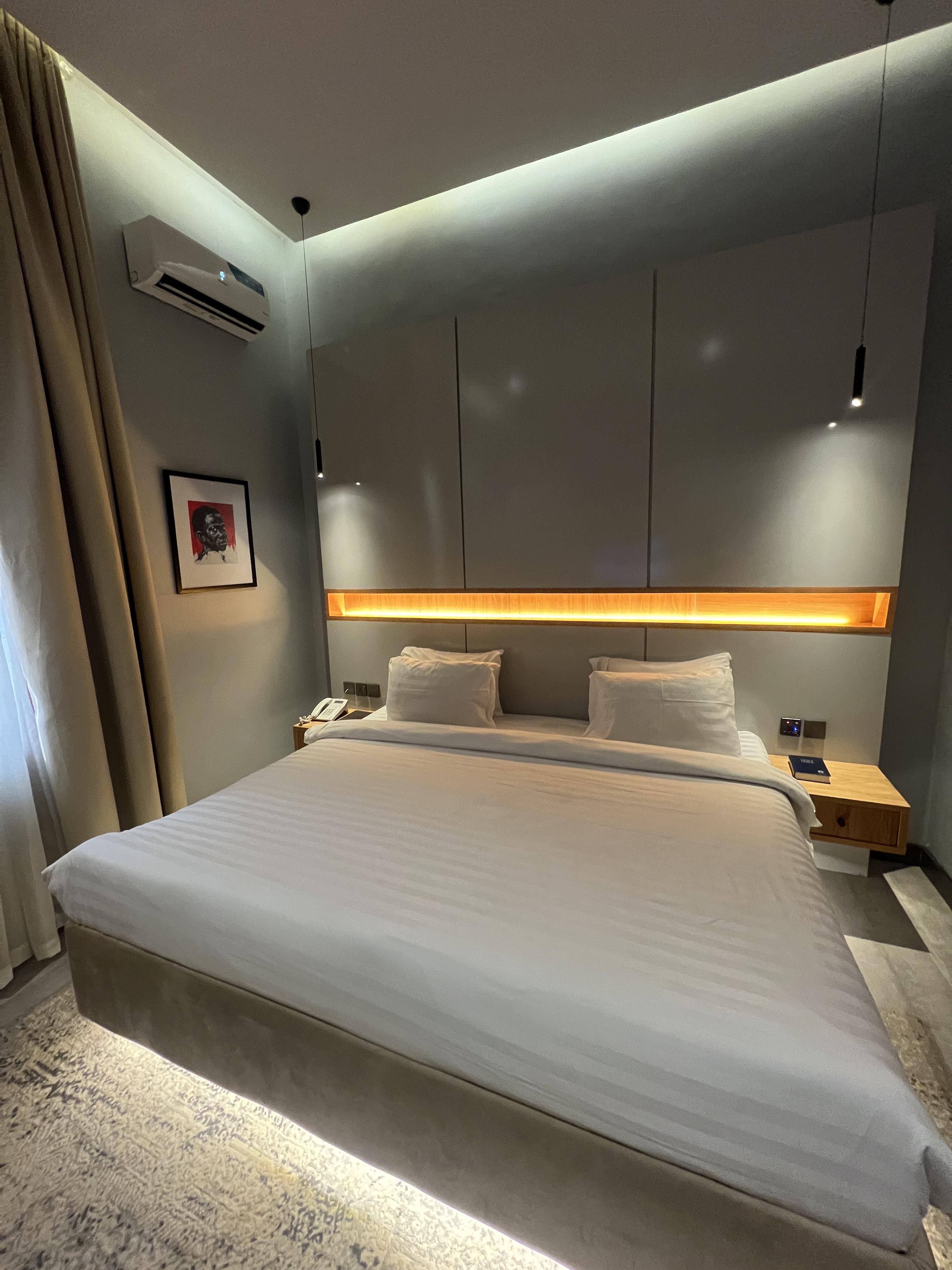 Luxury single bedroom apartment available for booking