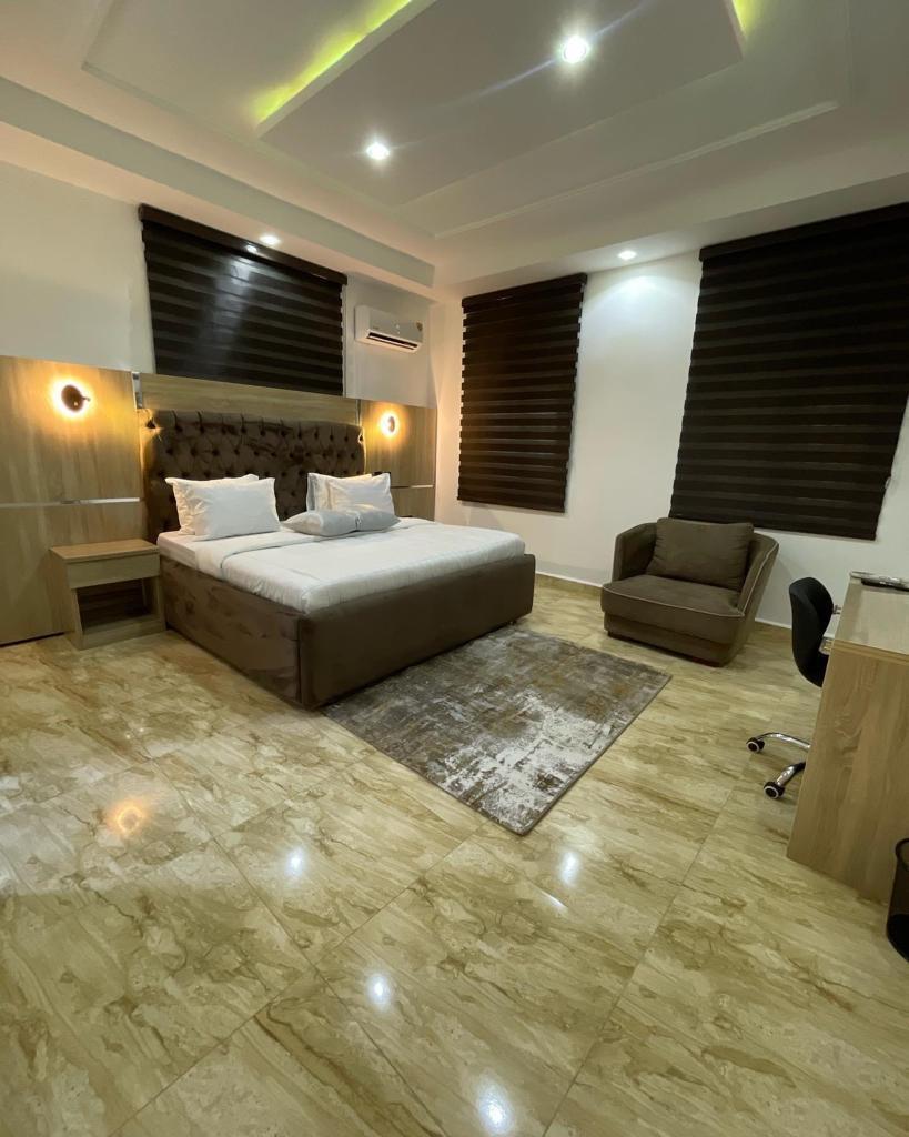 2 bedroom apartment in serene environment