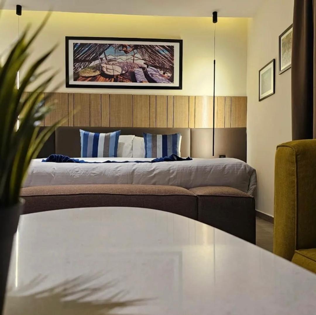 1-Bedroom apartment available at Thinkers corner