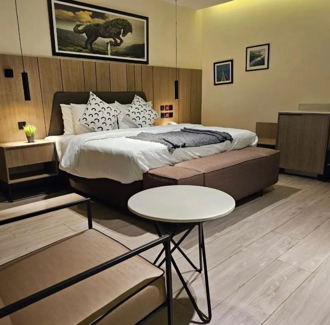 1-Bedroom apartment available at Thinkers corner