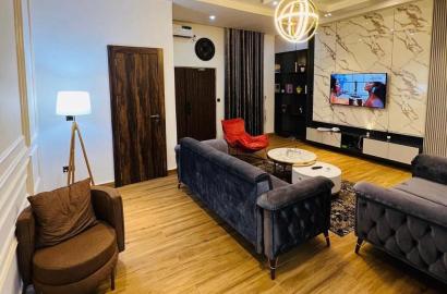 Fully Furnished 2-bedroom apartment available