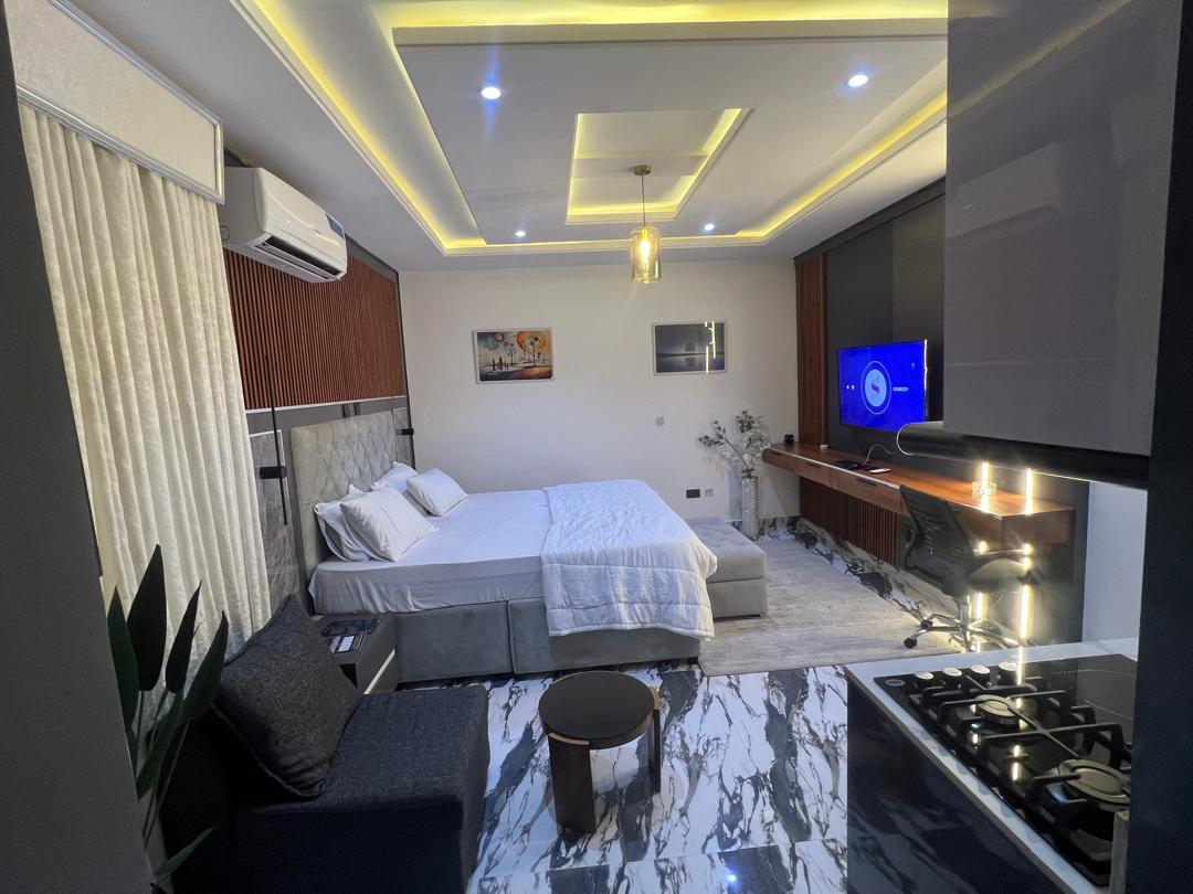 1-Bedroom apartment available at Thinkers corner